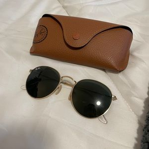 Ray-Ban round sunglasses